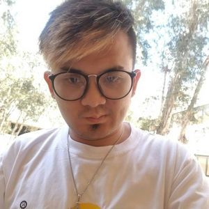 Meet your Posher, Khevin